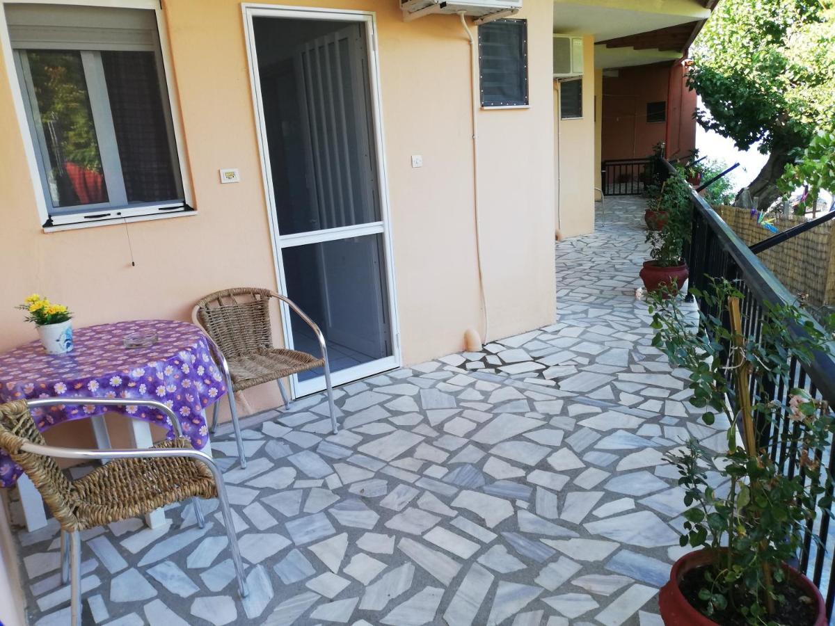 Eleni Antonouli Rooms Kokkino Nero Ngoại thất bức ảnh